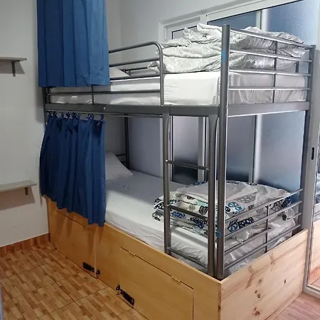 Orange3 Hostel *