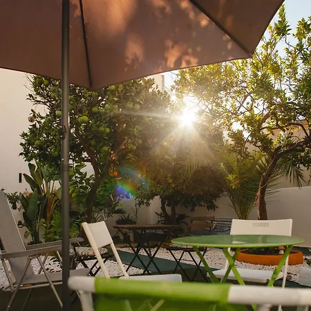 Hostel Orange3 *